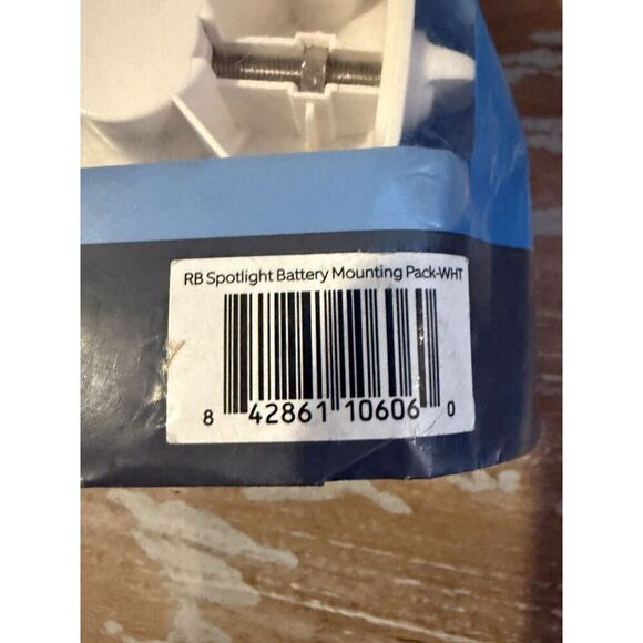 Genuine Ring RB Spotlight Battery Mounting Pack - White Ring Camera Accessories - Picture 3 of 5